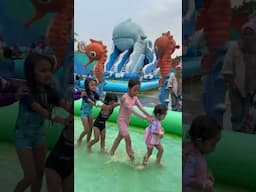 LEIKA MAIN KERETA KERETAAN SAMA TEMEN LEIKA DI DALAM KOLAM RENANG 😍 #leika #viralvideo #trending