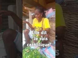 Elle dit "Je suis catholique"