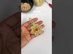 Crochet keychain flower with beads makes a perfect gift idea, #crochetkeychain #crochetgiftideas
