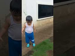 Shower in the rain 🌧  #dumaguete #baby #philippines #filipina #shortvideo #shorts #tiktok