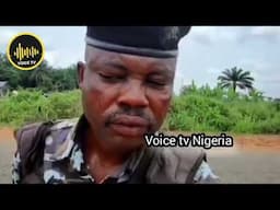 Watch a Show Of Shame By Nigeria Police, Collecting 5 Litters Of Fuel As Bribe @ Checking Point