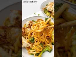 15-minute Garlic Udon 🍜 with #Dumplings 🥟 #udon #easyrecipe