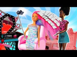 Barbie Indicada como Melhor Blogueira! 💇📸✨
