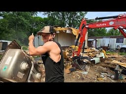 Demolishing a Mobile Home That's Gone Bad!