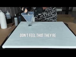 Acrylic Pour Painting with Funnel  - 5 Minutes to Relax & Get Inspired