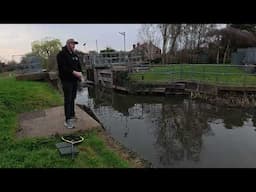 Lure Fishing the Canals of Derbyshire