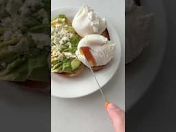 Poached Eggs! 😋 Nice and runny! My first attempt at making poached eggs!