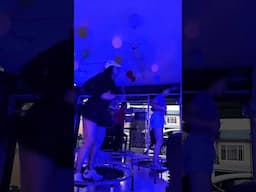 1 hora de Jumping excelente ejercicio cardiovascular trabajas mente cuerpo y corazón