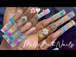 MILK BATH FRENCH TIP NAILS 🌸💐🤍✨| GOLD CHROME OUTLINE ✨ STORY TIME : HOW I ALMOST GOT SCAMMED 🤦🏽‍♀️