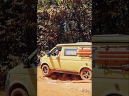 400 km Lehmpiste 🚐: eine wilde Fahrt von Linden nach Lethem 🇬🇾#dirtroad #lethem #guyana #shorts