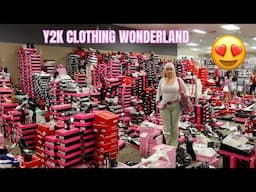 LETS GO TO A Y2K DEADSTOCK CLOTHING STORE!!