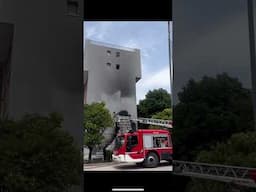 Terni: Via Rossini in fiamme cappotto termico di un palazzo