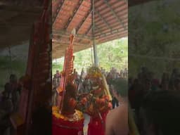 തിരുവപ്പന മുടി അഴിക്കുന്നു | Muthappan Thiruvappana | Ammanappara Muthappan Madappura