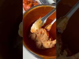 MOMON VLOG MAX BUKA USAHA AYAM UTUH GORENG AYAM PEDAS MANIS