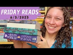 Potential new favorite??! || FRIDAY READS