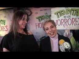 Cecilia Gabriela y su hija Fátima  las 100 representaciones LA TIENDITA DE LOS HORRORES en EL COTO