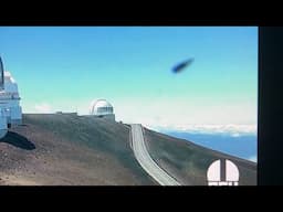 This thing is moving in the sky in Hawaii