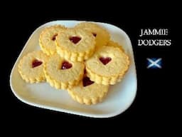 Jammie Dodgers Recipe | Jam Sandwich Biscuits | How To make Jammy Dodgers