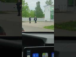 Оперативная съёмка слежки за двумя конфетками в погонах