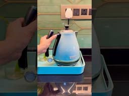 Hard water stains in your kettle? This trick works every time! 👇🫧 #KitchenHacks #cleaning