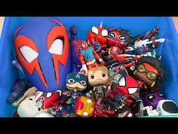 Coleccion de Juguetes Spiderman Cruzando el Spider verse Caja del Hombre Araña