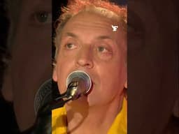 Mathieu Boogaerts livre sa version du titre «Jolie Louise» au «Live Musique»