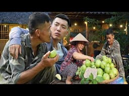 Sweet Guavas and Big Plans: Grandpa and I Build a Pigsty for Two Sows / SUNG A  PAO