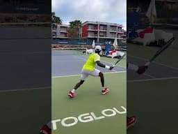 Have you ever seen forehand this powerful?? #tennis #tennispractice #tennisplayer #tennistraining