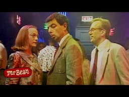 Mr Bean Shows Off His Dancing Skills | Mr Bean Live Action | Funny Clips | Mr Bean
