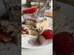 Try this easy no-bake lamington cake 🍰 #cake #dessert #shorts