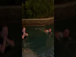 ICE BUCKET CHALLENGE GONE WRONG 😱🥶#shorts #icebucketchallange