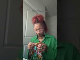 Spent basically all of yesterday weaving in my ends and as the night went on, it was torturous 🤣
