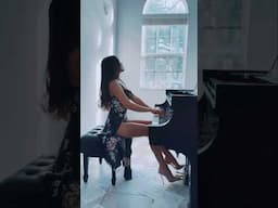 Lola - Daydream in Winter Garden #ambient #piano #pianomusic