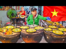 Vietnam Street Food - SIZZLING BANH XEO VIETNAMESE PANCAKE + Vietnamese Street Food Tour in Da Nang