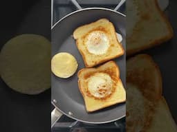 Egg-in-a-hole? Egg-in-the-basket? Birds-in-a-nest? What did you call them growing up? #eggs