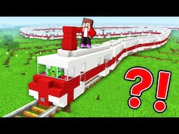Mikey and JJ Built World's Longest Train in Minecraft (Maizen)