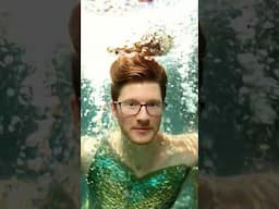 Mermaids read too 📚🧜‍♂️👍