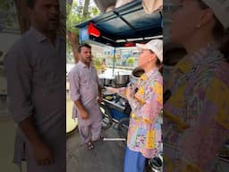 😱This Pakistani DIDN’T ALLOW me to PAY in FAISALABAD 😱🇵🇰 #faisalabad #faisalabadstreetfood