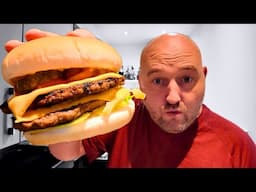 My version of a SMASH BURGER !!! - Is it better than a takeaway ???