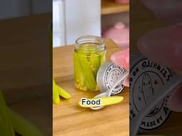 Making Mini Food! @officialminiverse #miniversemademedoit #miniverse