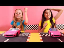 Nastya and Eva play in Barbie's escape rooms