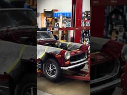 MG Midget Engine Out! #service #restoration
