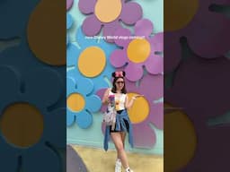 SURPRISE!! i’m at Disney World! 🤭 #disney #disneyworld #wdw #silenziobruno #shorts
