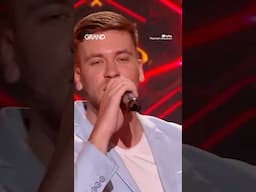 „Samo ona može u život da me vrati“ 🎹 Slušaj na ​⁠kanalu @PesmomKrozZivot