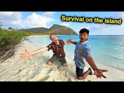 ✅ Survival on MONKEY ISLAND 🙊 Building a TREE HOUSE !!! Stalker base on a desert island 🙉🙈🐵