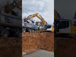 👷 Liebherr R 926 VA & Mercedes Tipper Trailer, Schorndorf, 2025.  #liebherrexcavator
