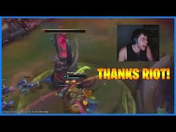 When Riot Reminds You It’s Still Beta - LoL Daily Moments Ep 2180