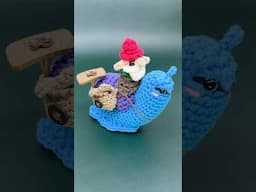Expecting any snail mail? - Crocheting Slophie! 🧶🐌