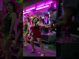 Pattaya's Crazy Friendly Bar Girls on Soi 6