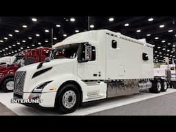 Mega Sleeper Tractor Volvo VNL Long Haul SEMI with Kitchen and Shower